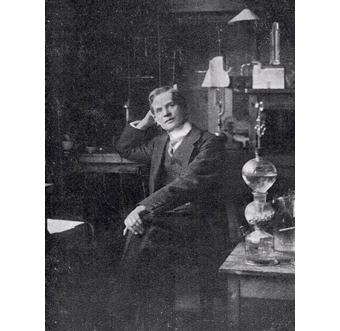 Frederick Soddy in his lab at the University of Glasgow.