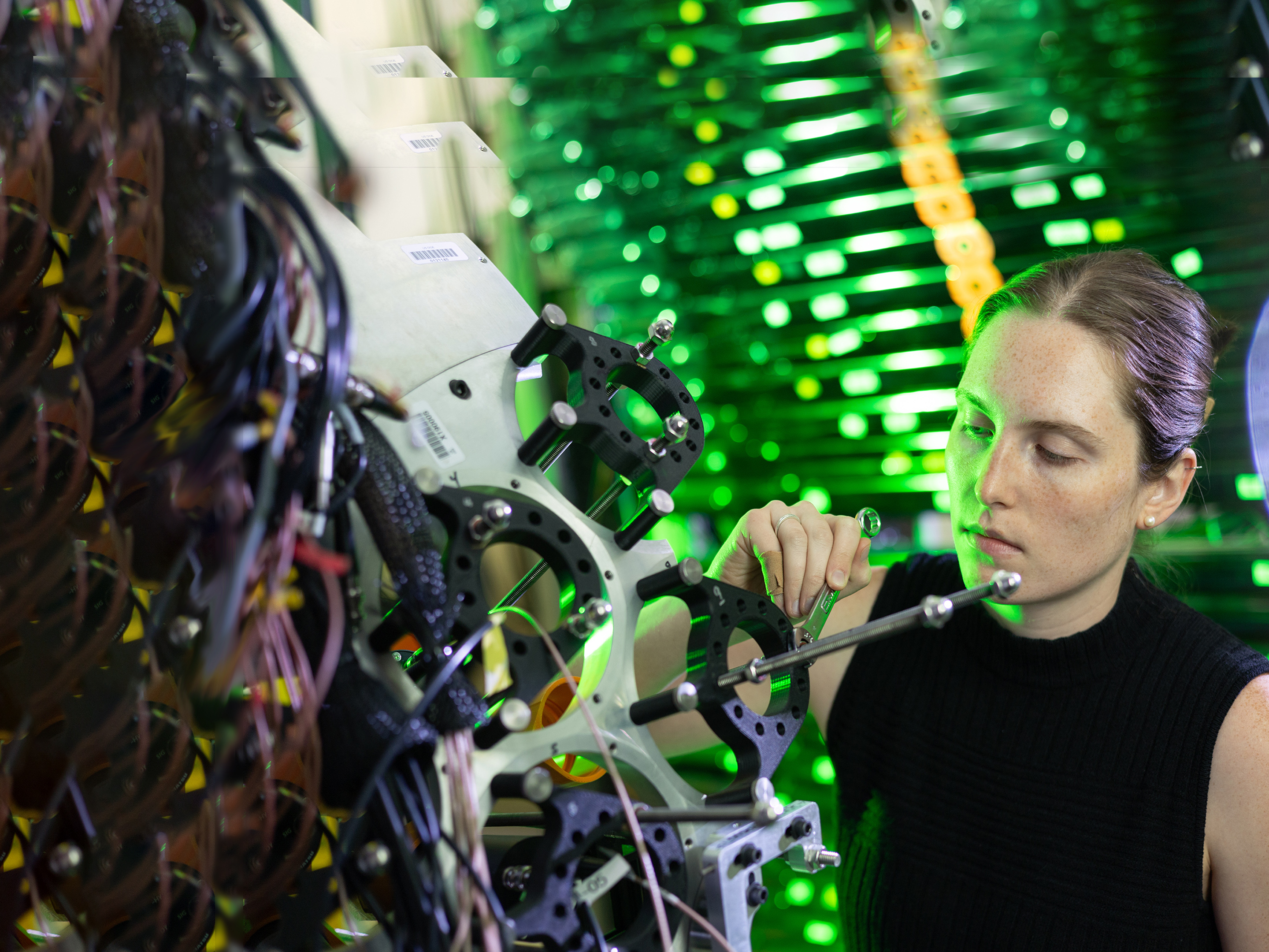 An FRIB graduate student working on the FRIB Decay Station Initiator.