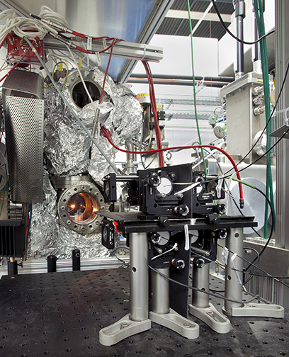 Gas-cell setup used at GSI/FAIR for the investigation of the short-lived fermium isotopes with the glowing desorption filament. 