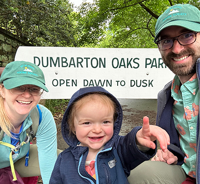 Terri Poxon-Pearson (left) with her husband (right) and daughter (center).